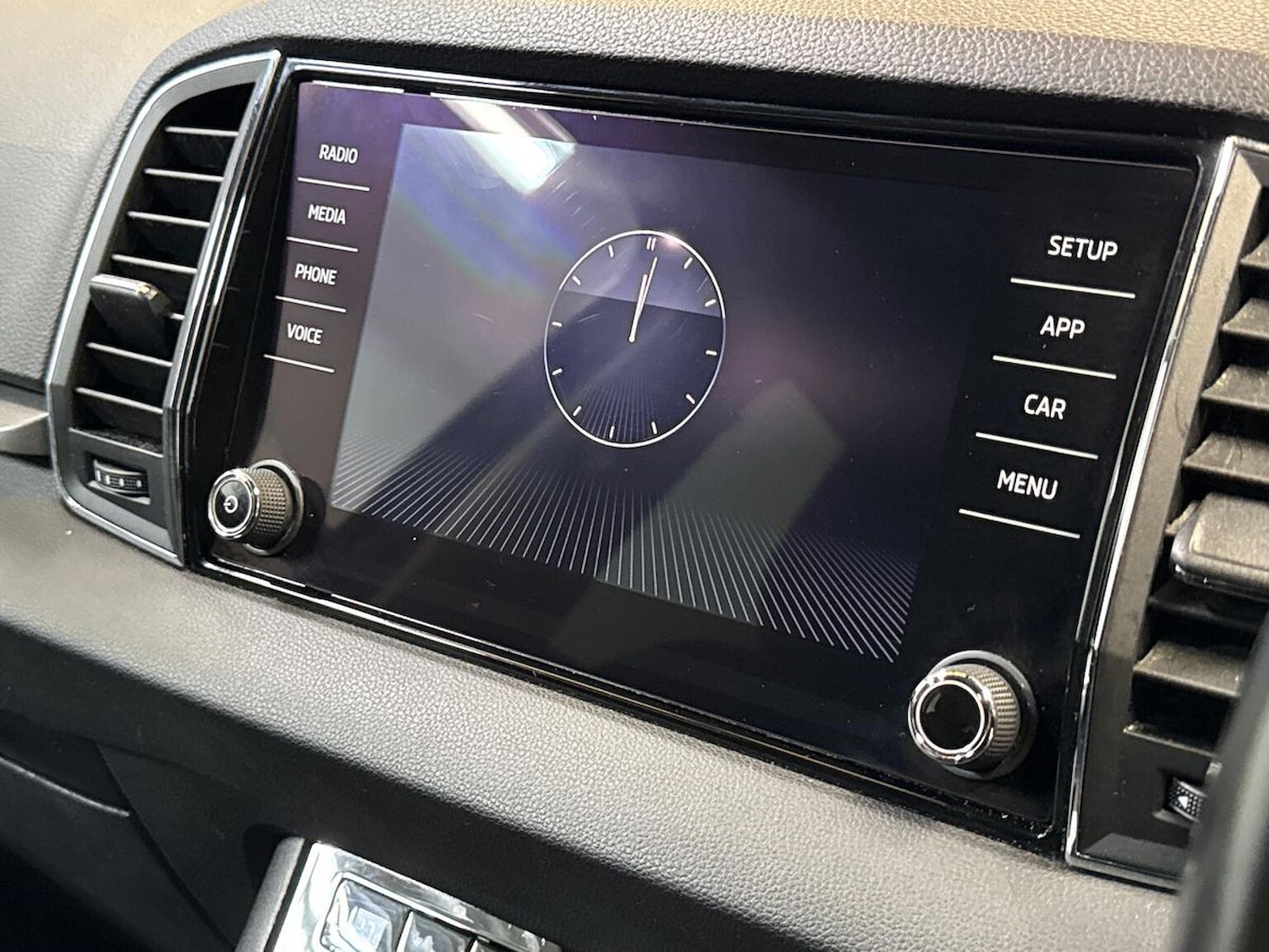 Used Skoda Karoq 2018 for sale - 76027509: Photo 11