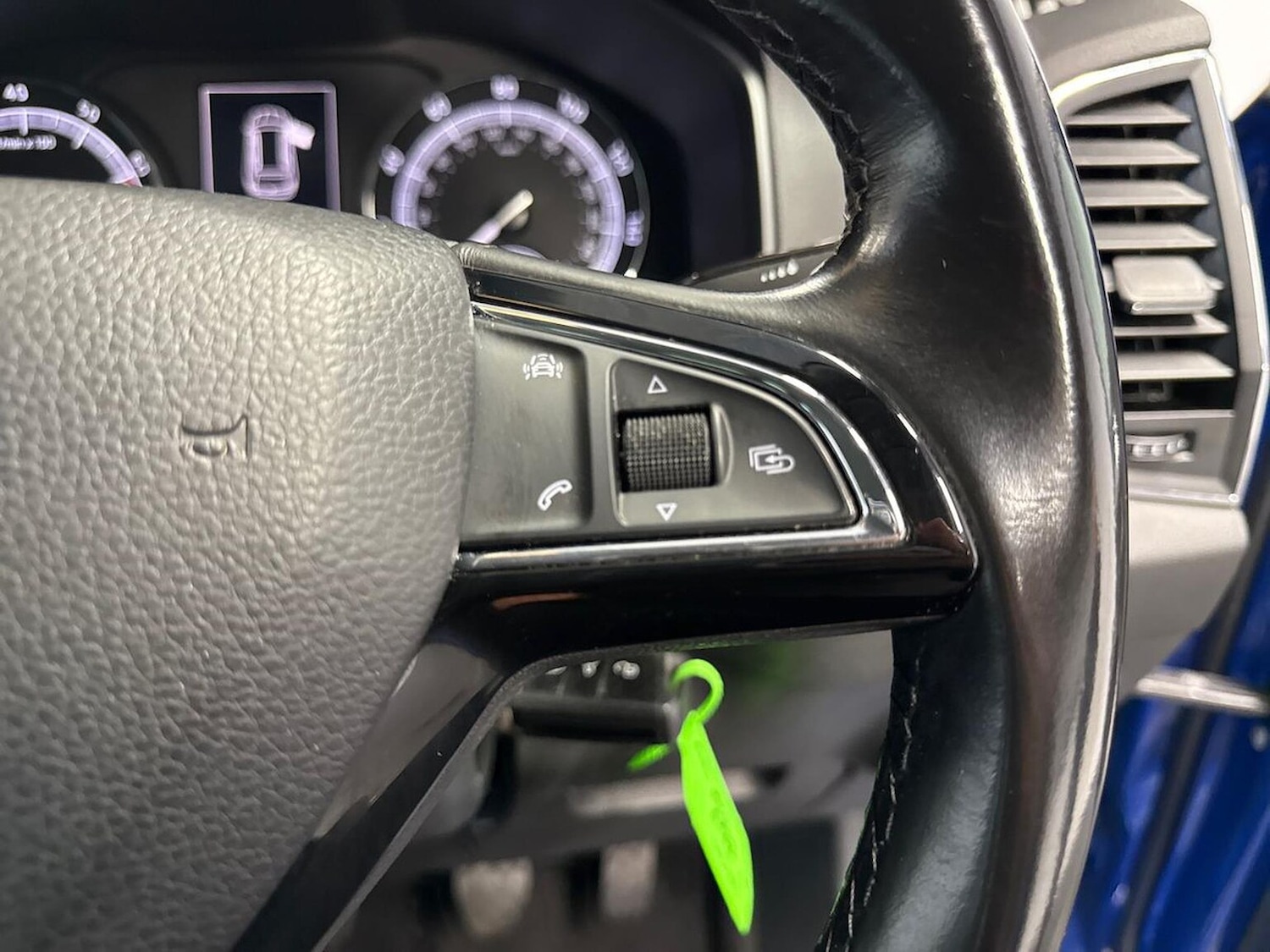 Used Skoda Karoq 2018 for sale - 76027509: Photo 24