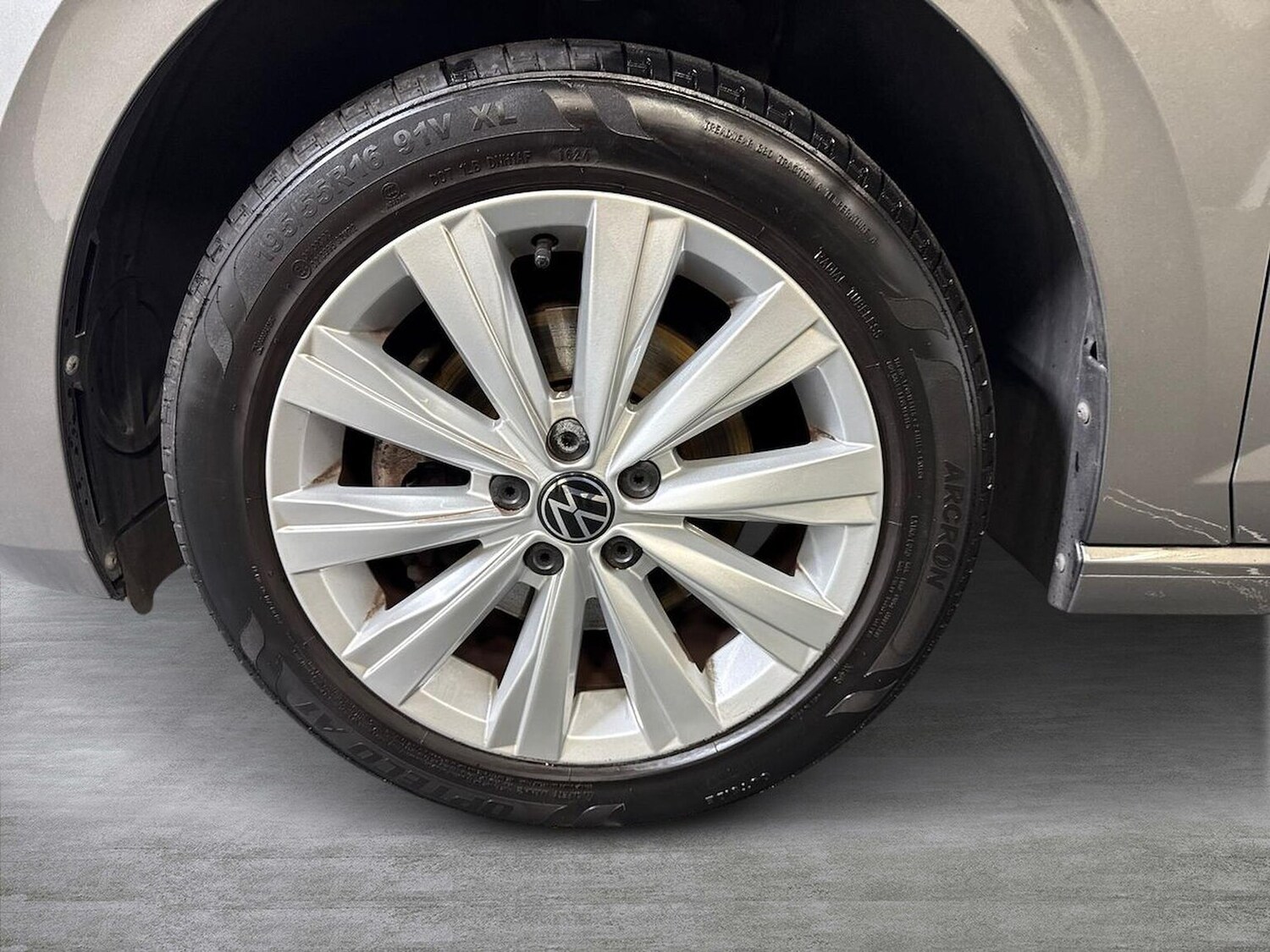 Used Volkswagen Polo 2021 for sale - 76687330: Photo 6