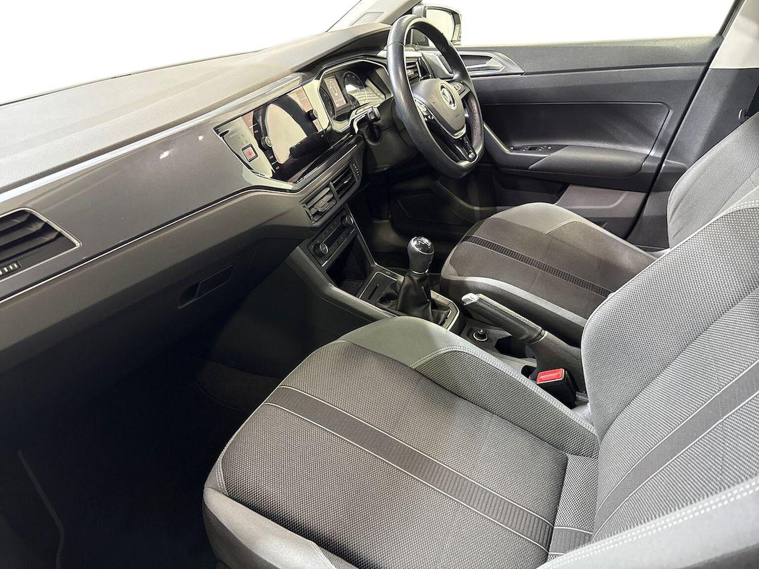 Used Volkswagen Polo 2021 for sale - 76687330: Photo 7