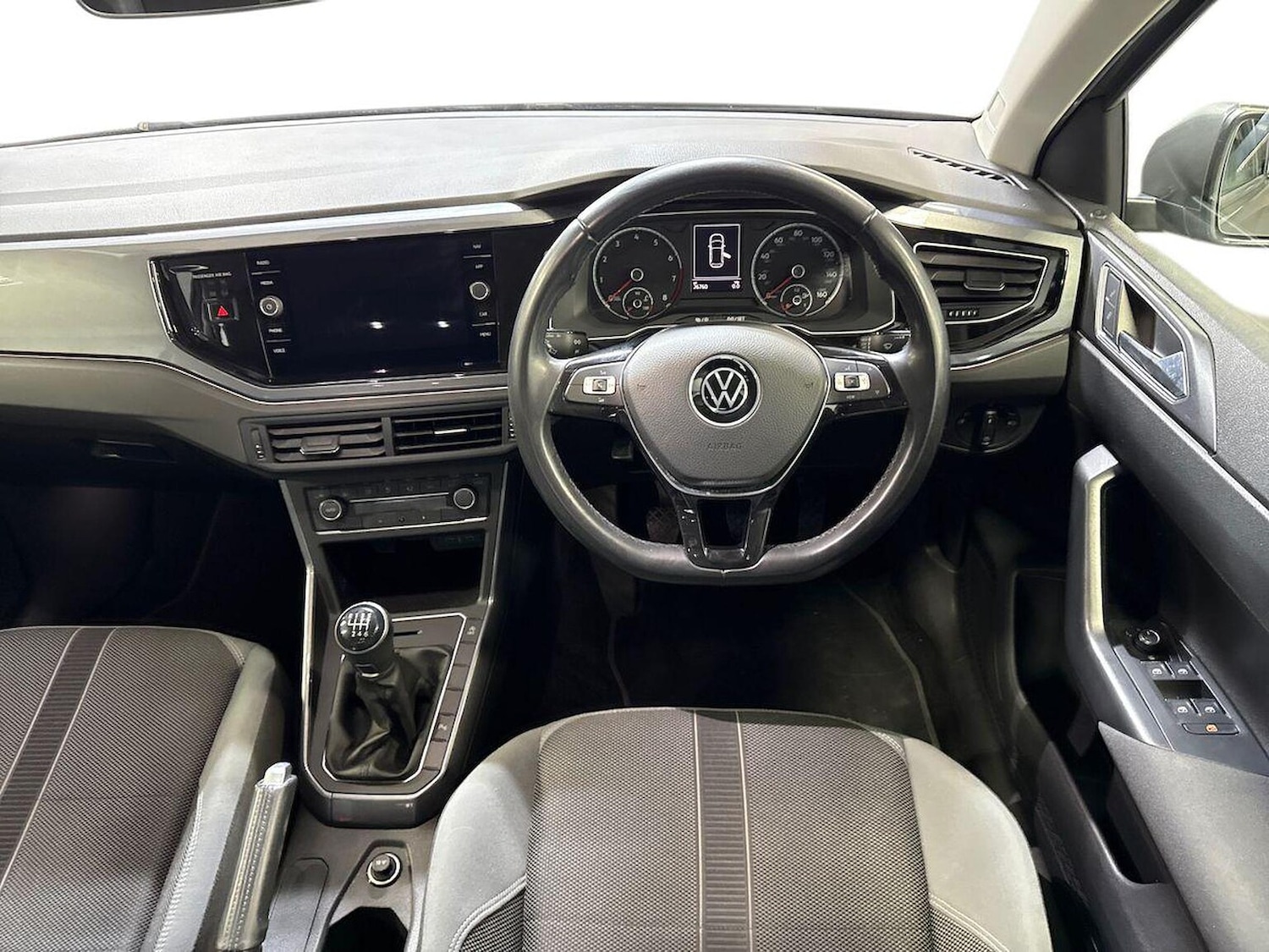 Used Volkswagen Polo 2021 for sale - 76687330: Photo 9