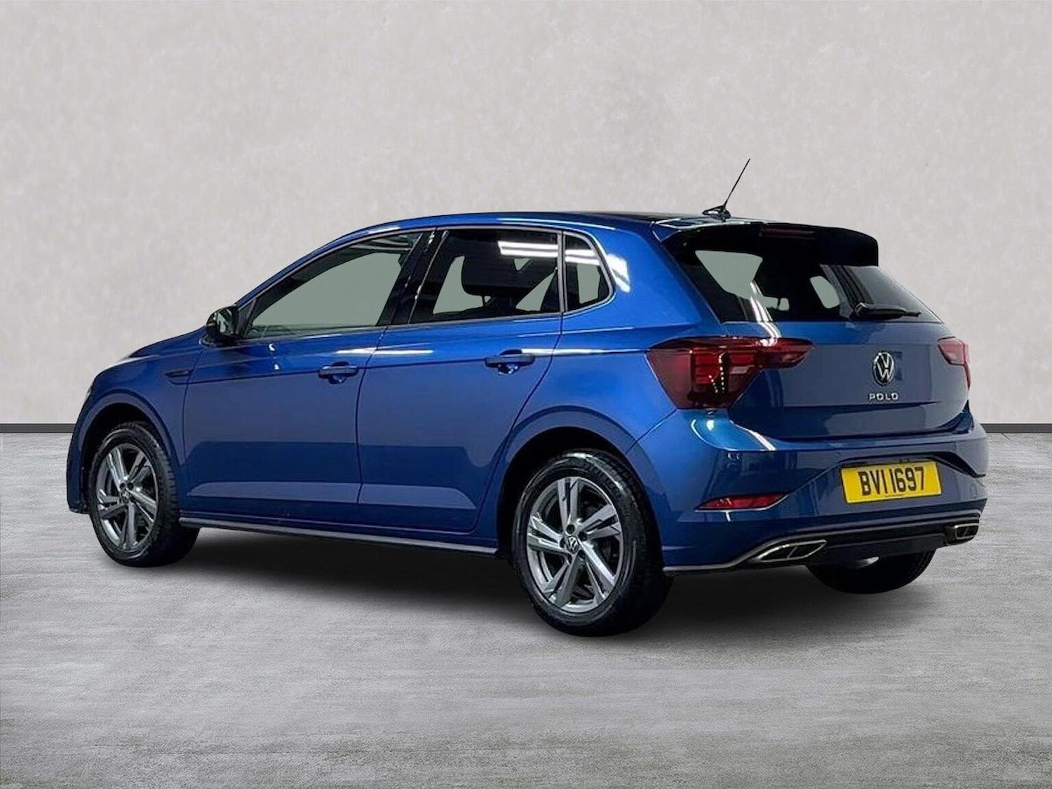 Used Volkswagen Polo 2024 for sale - 76193158: Photo 2