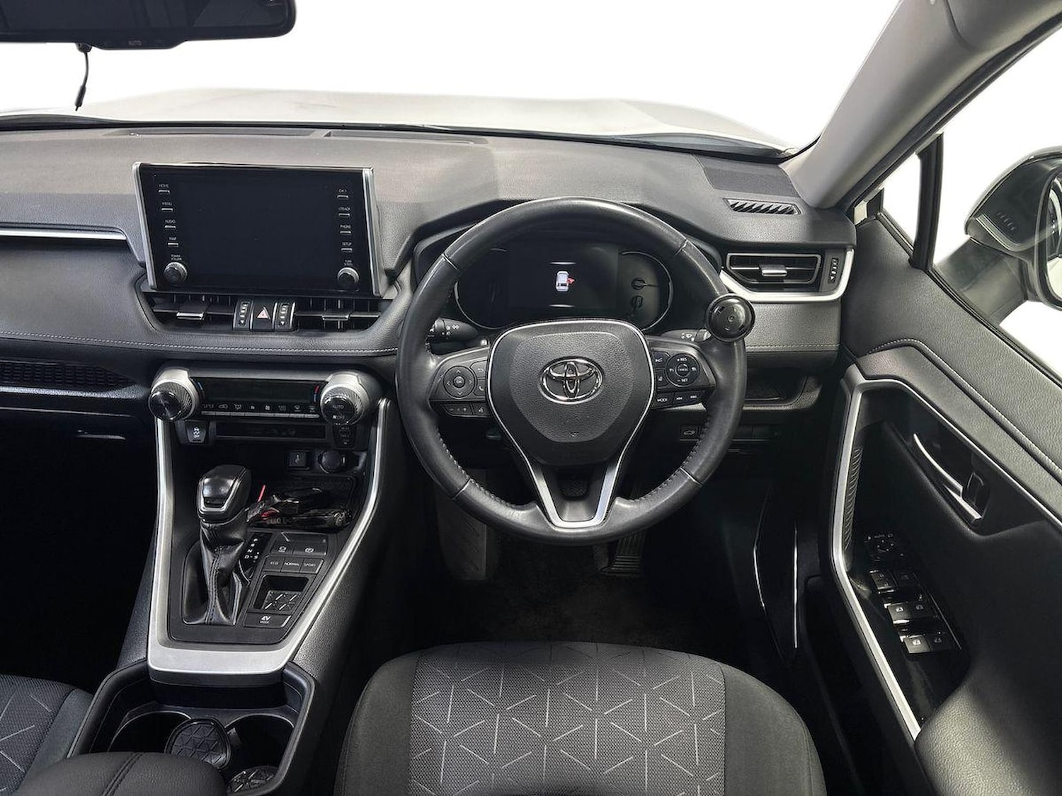 Used Toyota RAV4 2020 for sale - 76387196: Photo 9