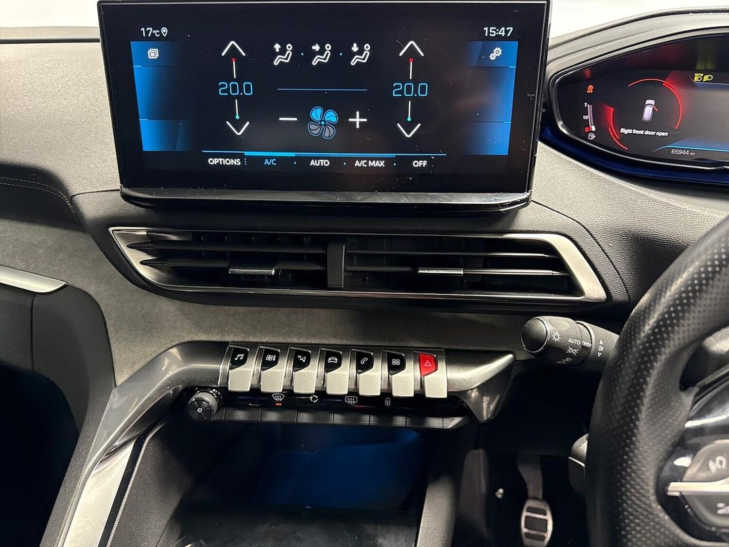 Used Peugeot 3008 2022 for sale - 76412478: Photo 11