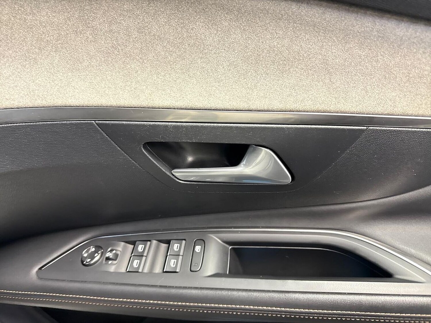 Used Peugeot 3008 2022 for sale - 76412478: Photo 21