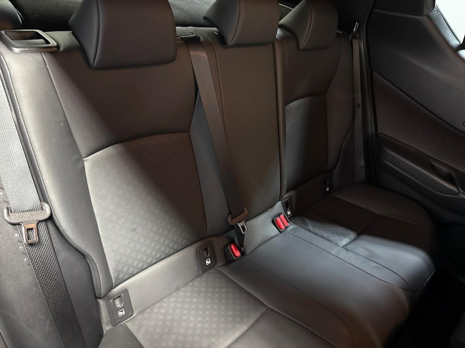 Used Toyota C-HR 2019 for sale - 77056899: Photo 16