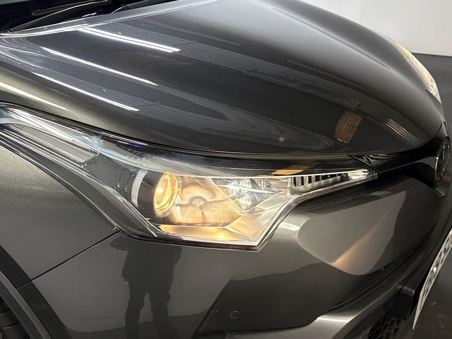 Used Toyota C-HR 2019 for sale - 77056899: Photo 29