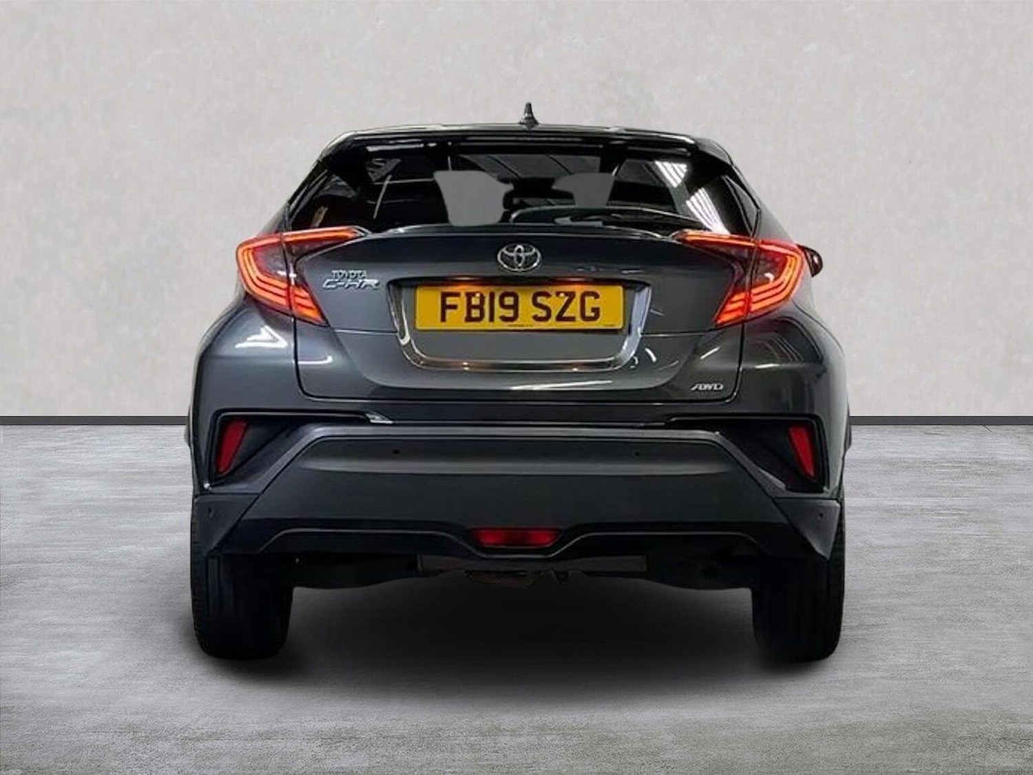 Used Toyota C-HR 2019 for sale - 77056899: Photo 4