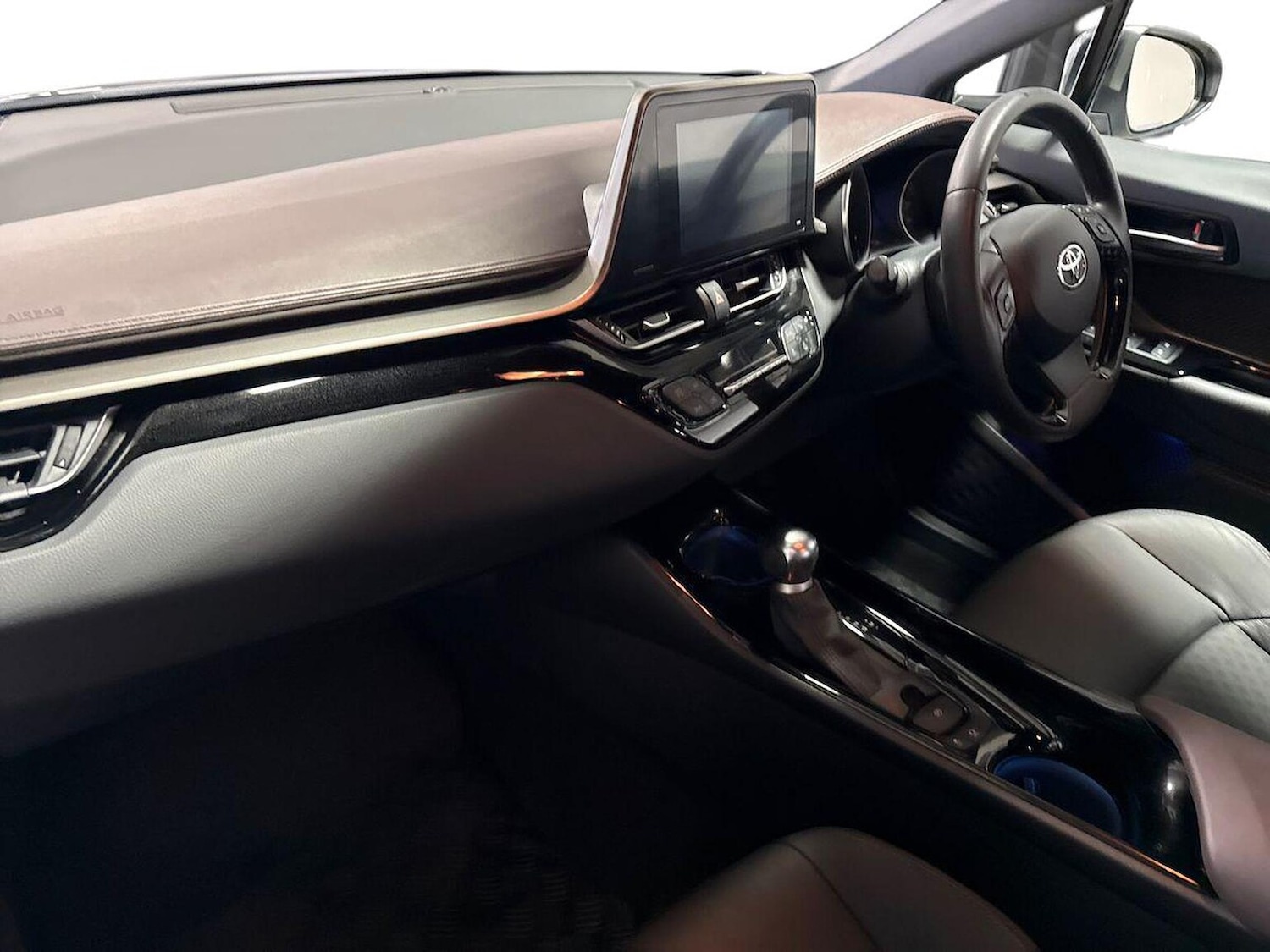 Used Toyota C-HR 2019 for sale - 77056899: Photo 7