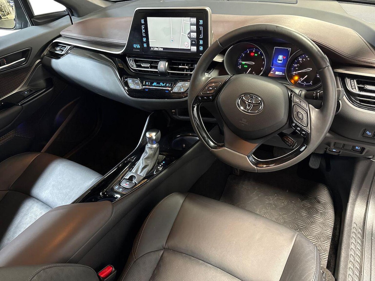 Used Toyota C-HR 2019 for sale - 77056899: Photo 8