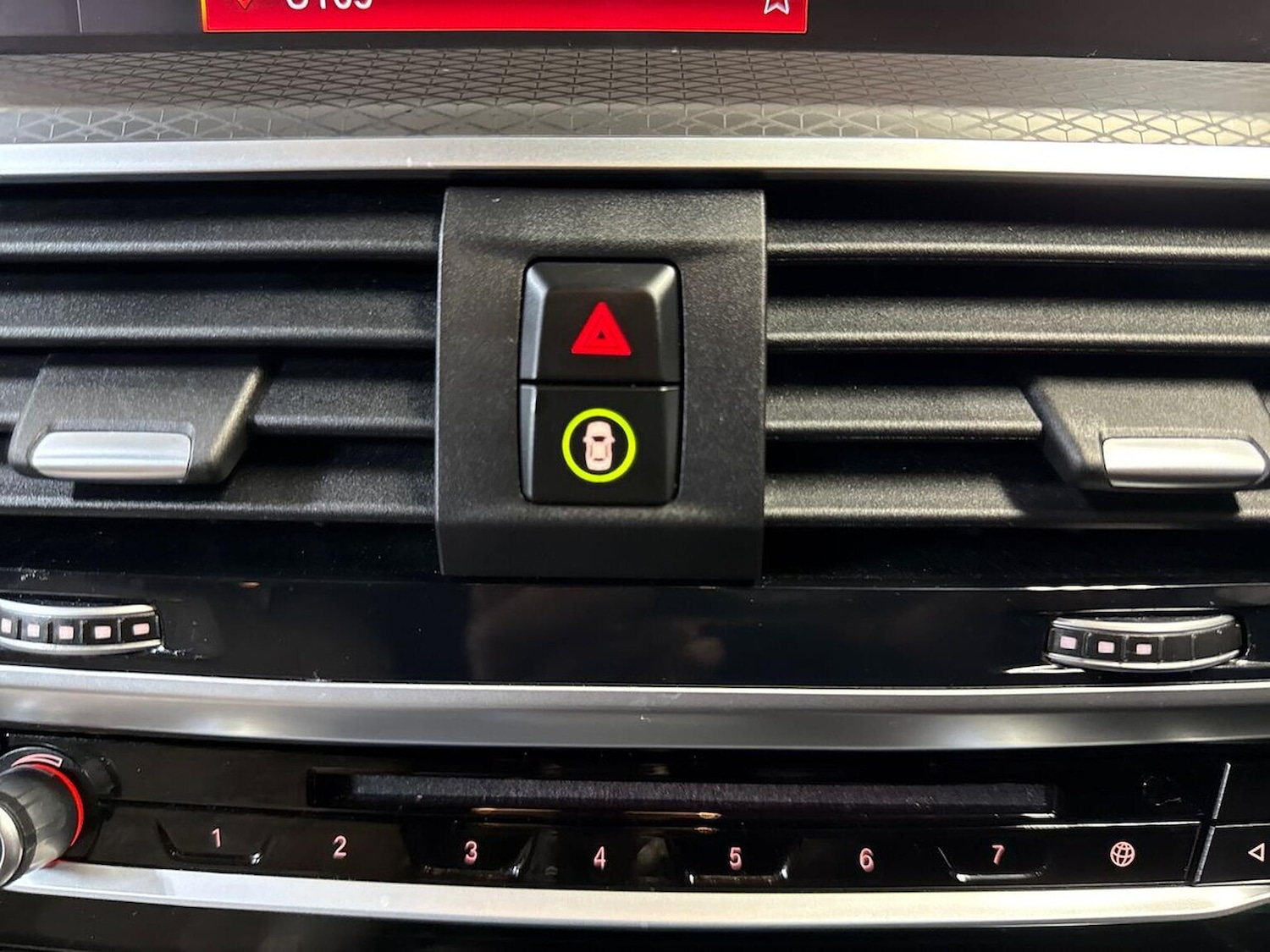 Used BMW X4 2019 for sale - 76974554: Photo 22