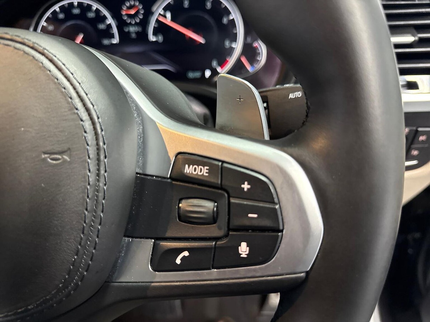 Used BMW X4 2019 for sale - 76974554: Photo 25