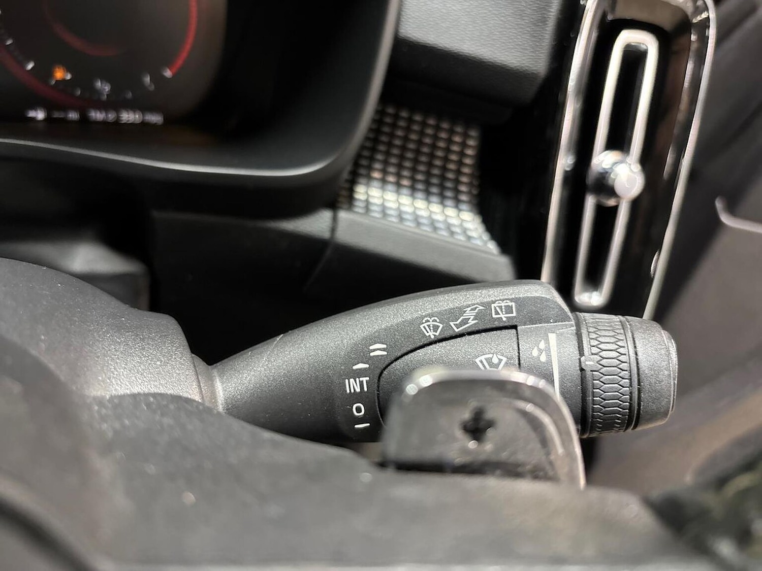 Used Volvo XC40 2020 for sale - 76450548: Photo 27