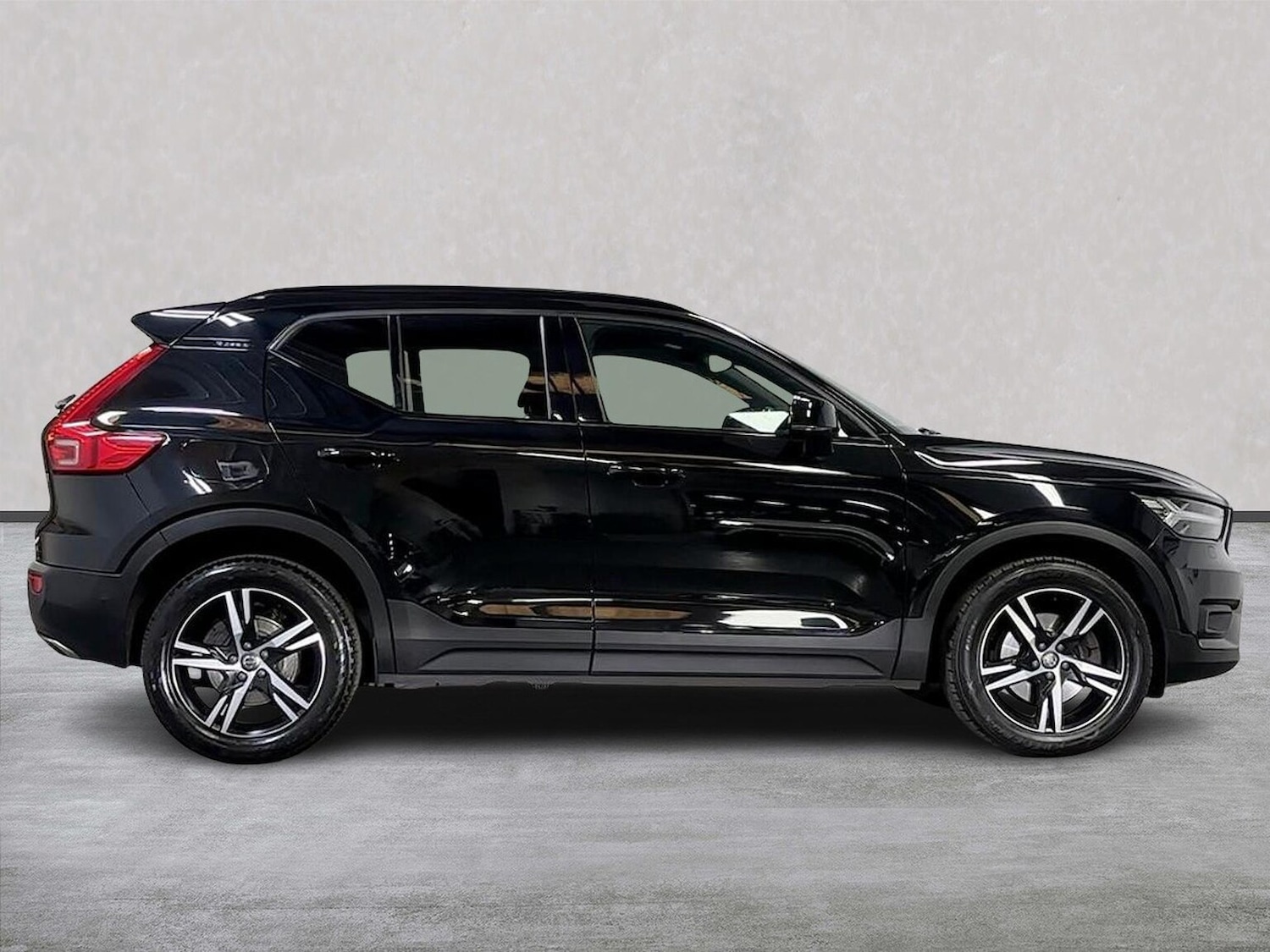 Used Volvo XC40 2020 for sale - 76450548: Photo 3
