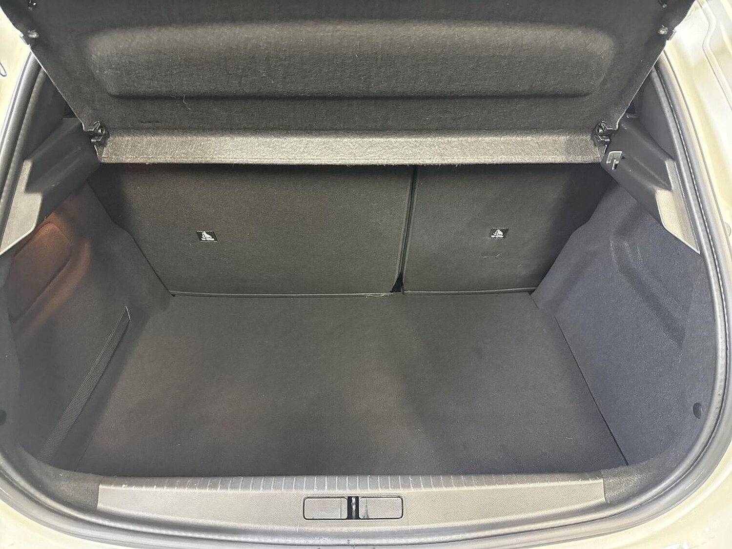 Used Peugeot 208 2021 for sale - 76246253: Photo 17