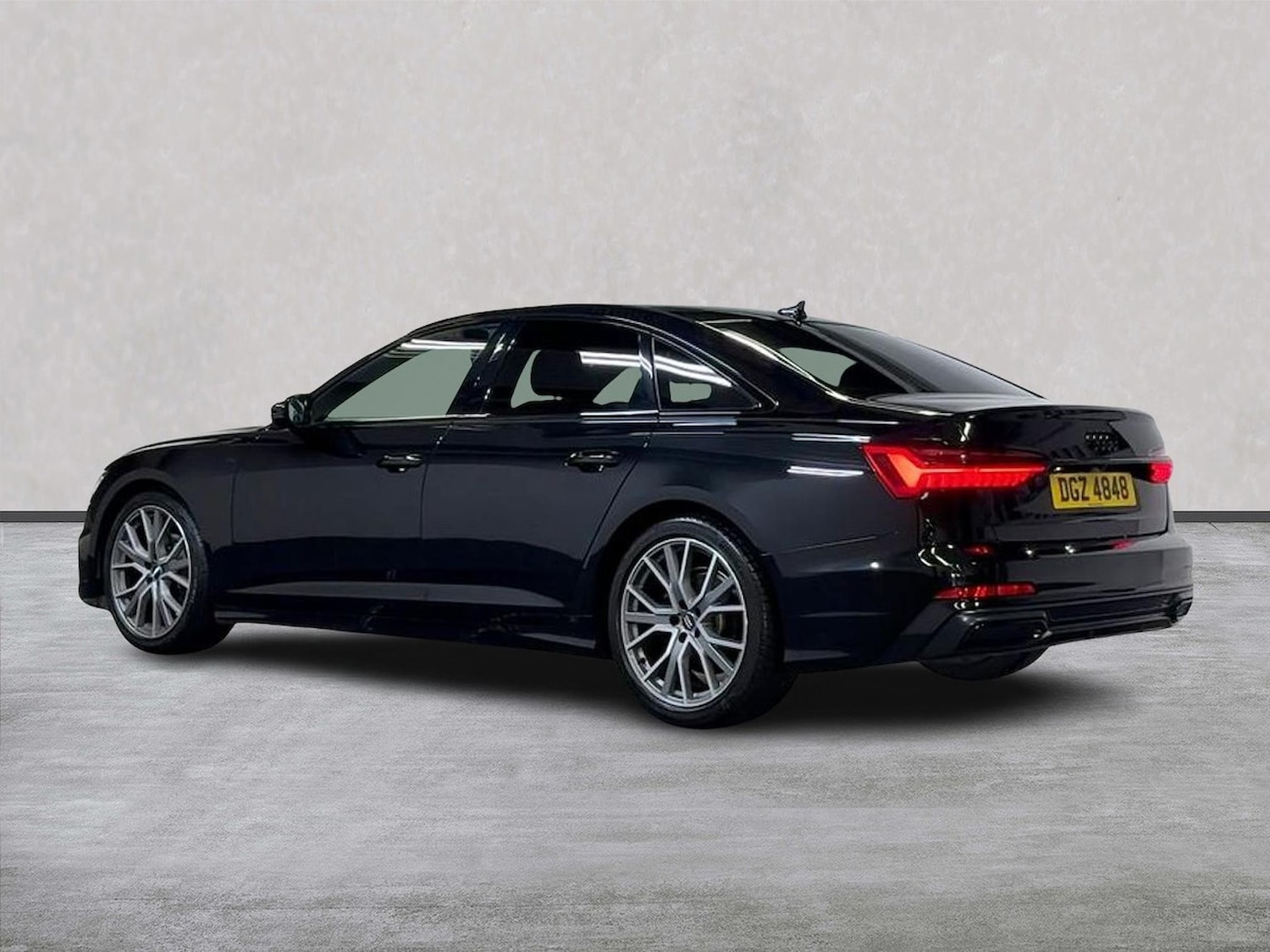 Used Audi A6 2019 for sale - 76682547: Photo 2