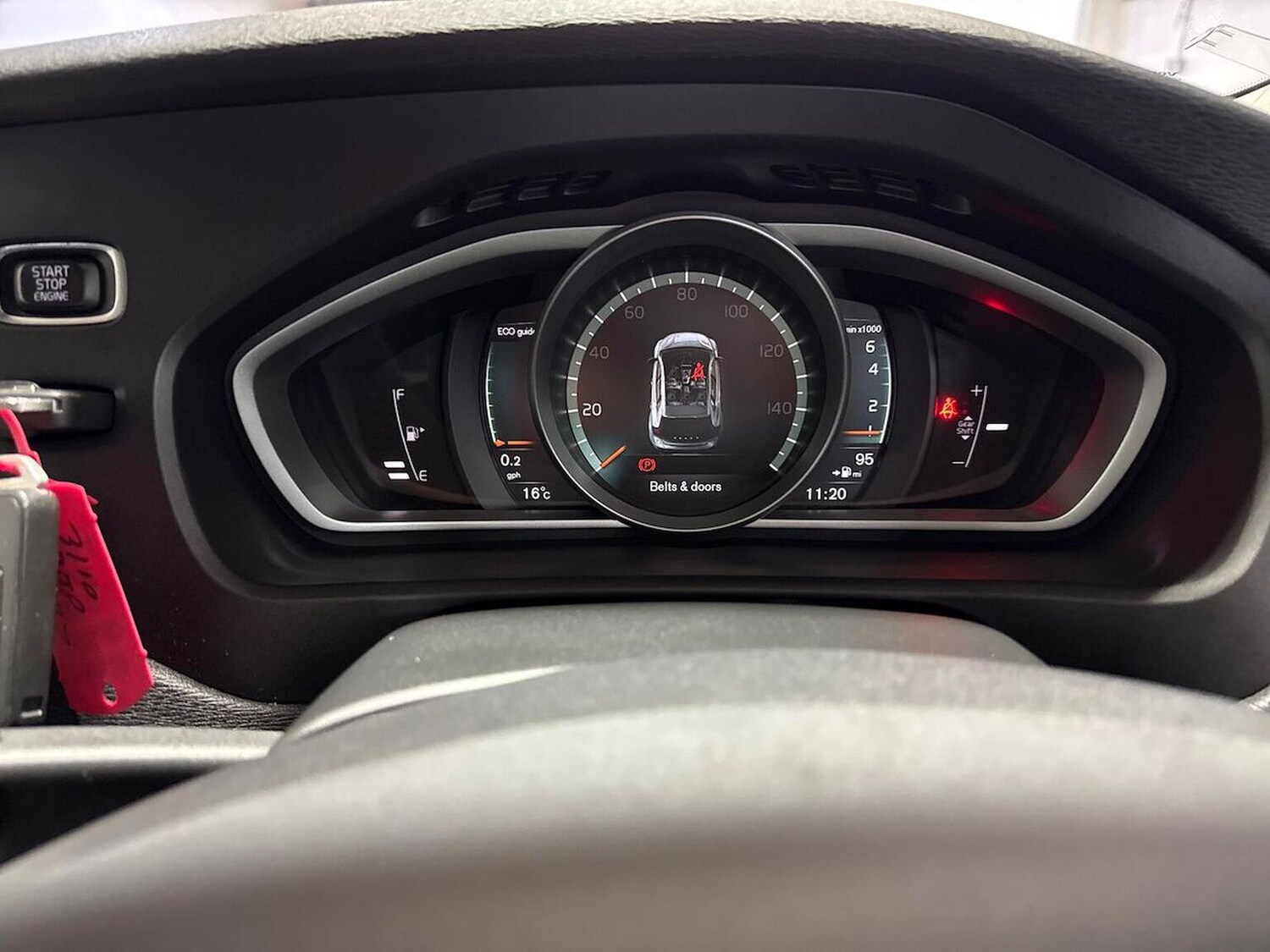 Used Volvo V40 2017 for sale - 76193162: Photo 10