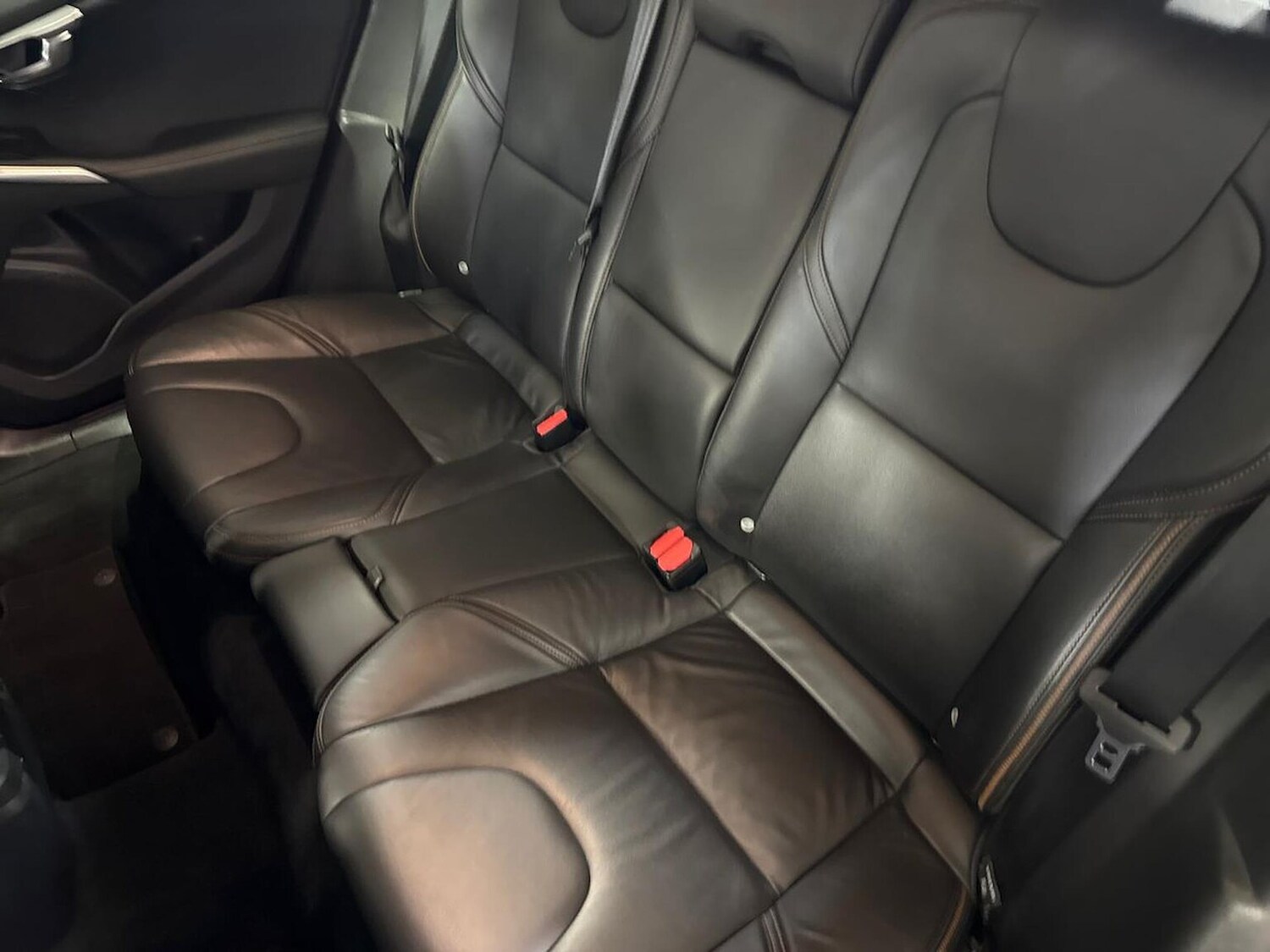 Used Volvo V40 2017 for sale - 76193162: Photo 16