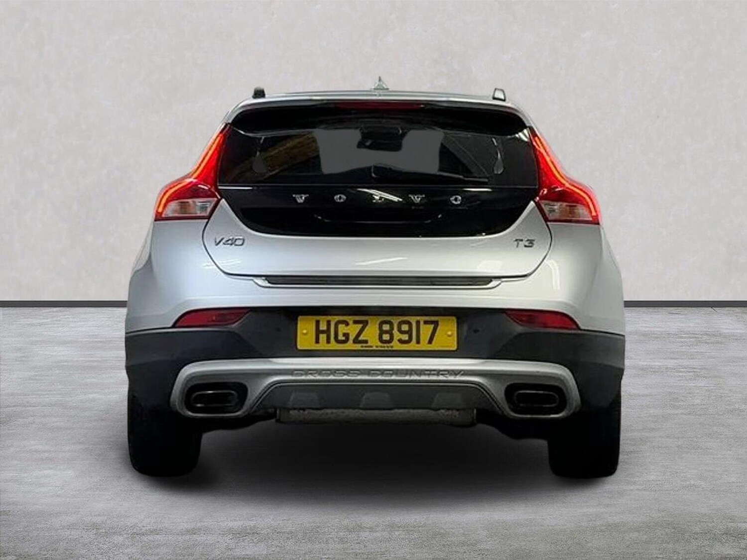 Used Volvo V40 2017 for sale - 76193162: Photo 4