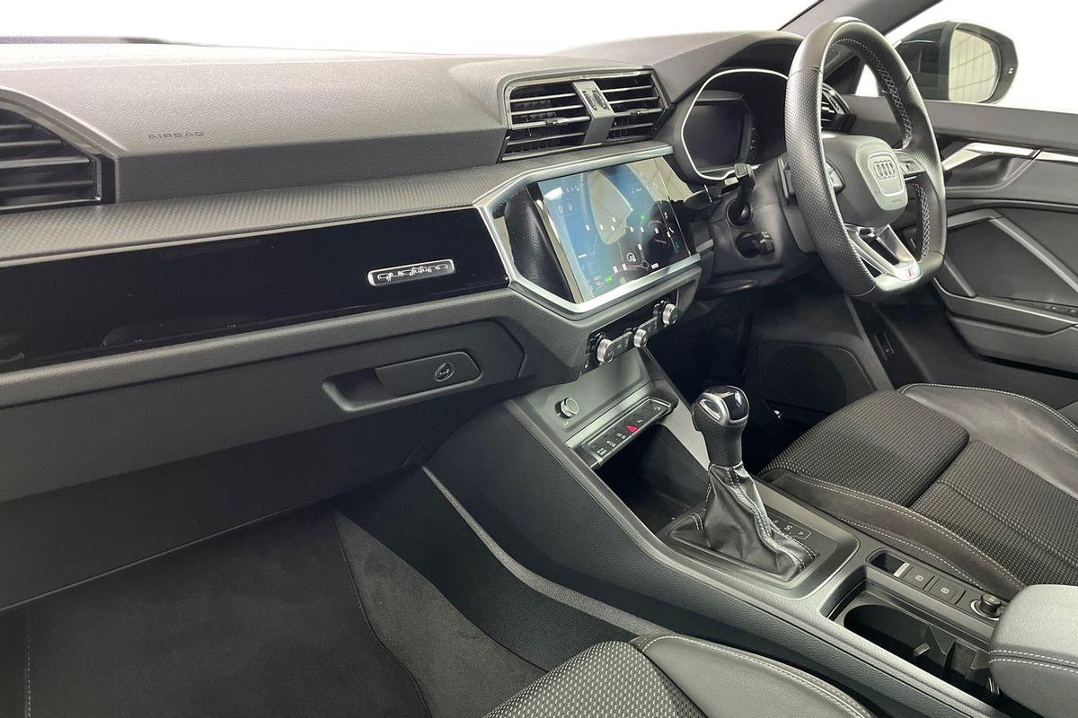 Used Audi Q3 2022 for sale - 77665584: Photo 2