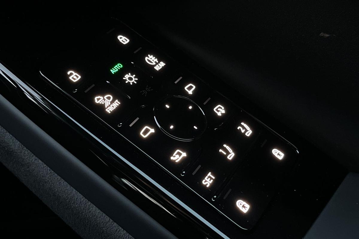 Used Audi Q6 e-tron 2024 for sale - 76677101: Photo 24