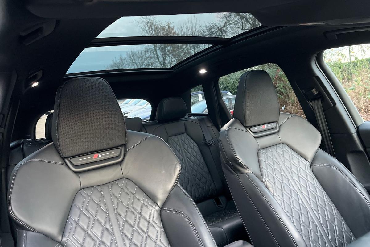 Used Audi Q6 e-tron 2024 for sale - 76677101: Photo 25