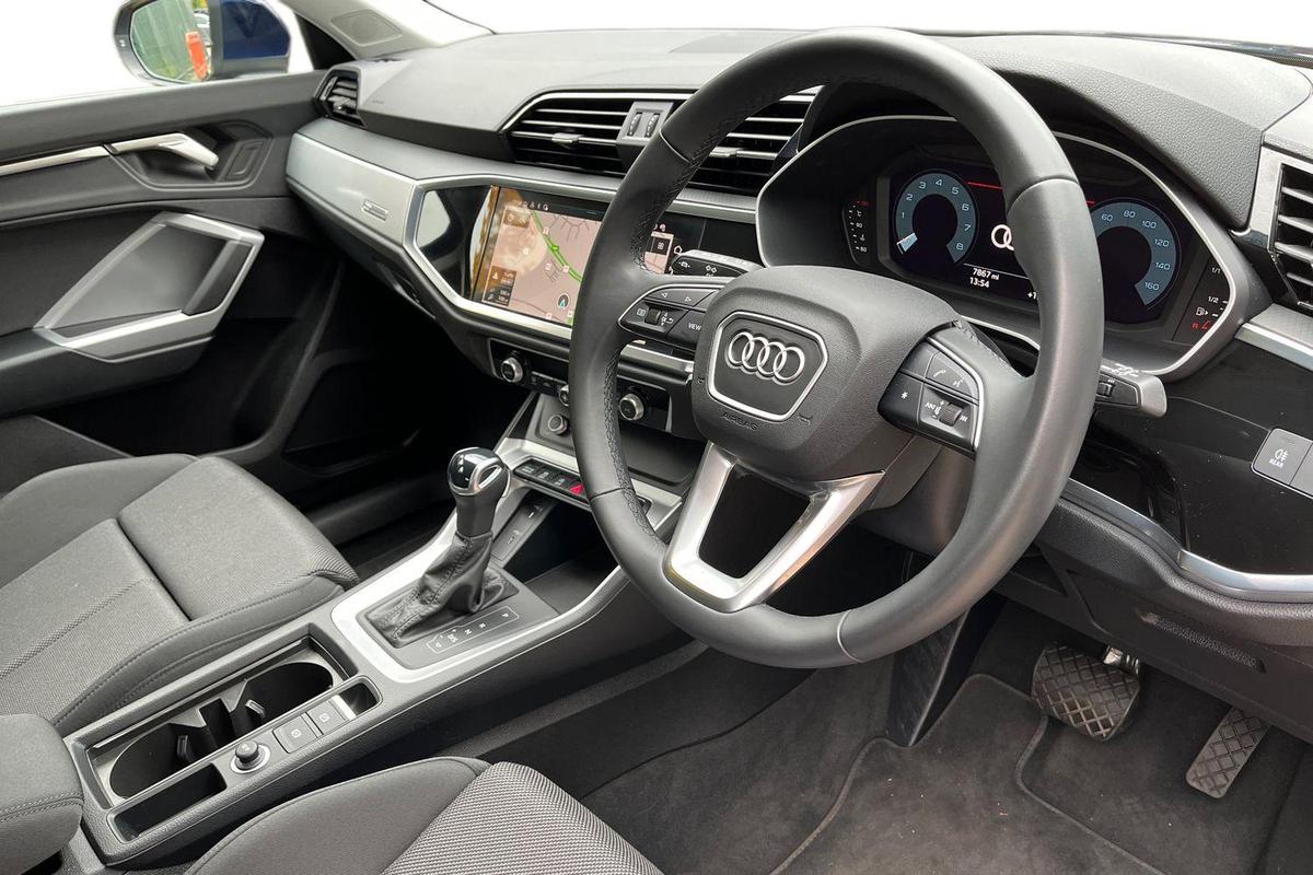 Used Audi Q3 2024 for sale - 76677342: Photo 6