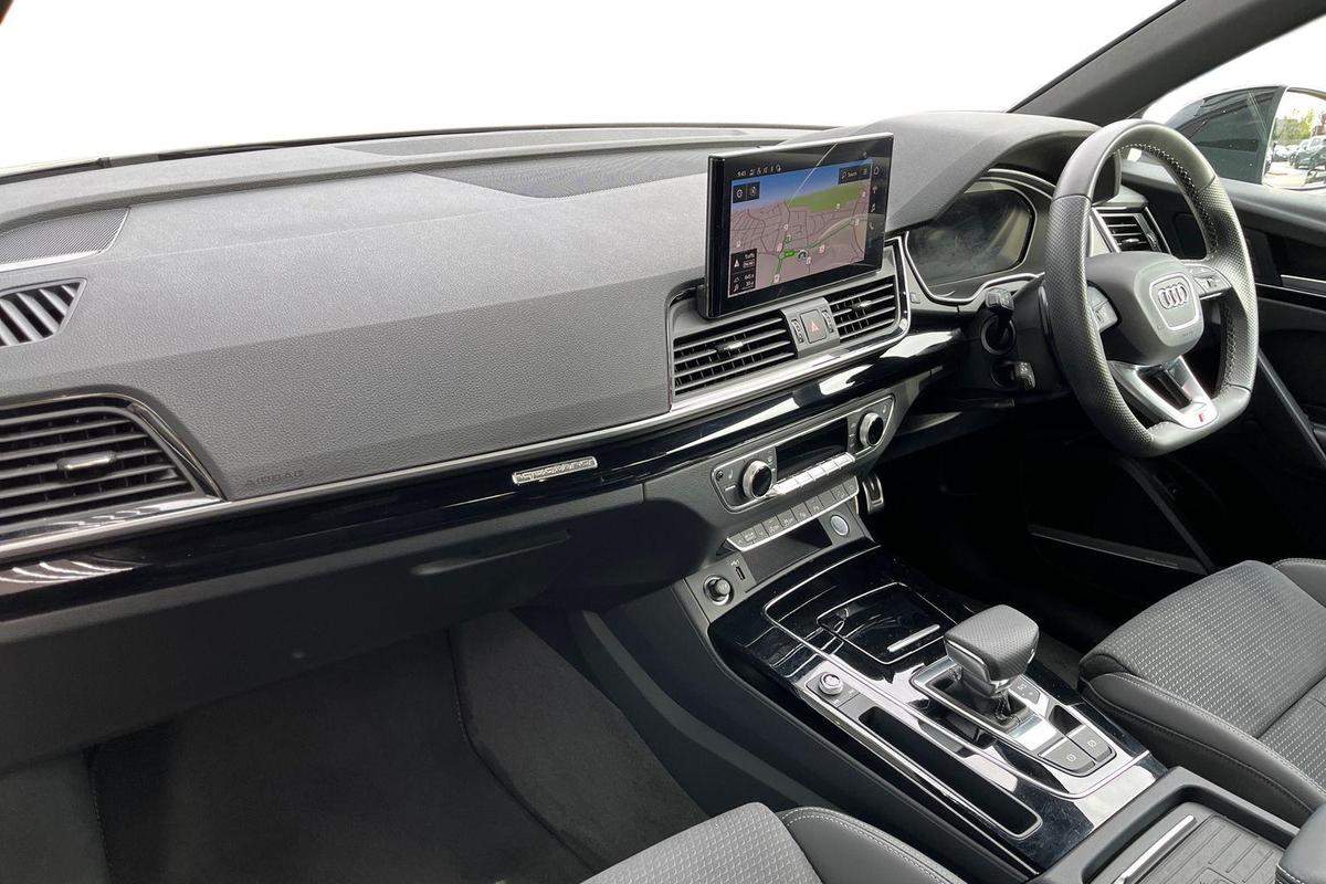 Used Audi Q5 2023 for sale - 76676438: Photo 2