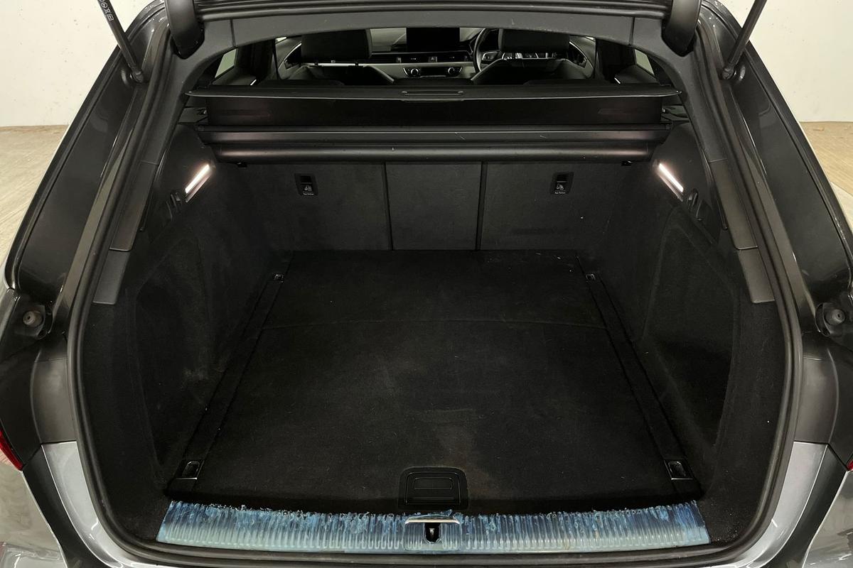 Used Audi A4 2022 for sale - 77551908: Photo 12