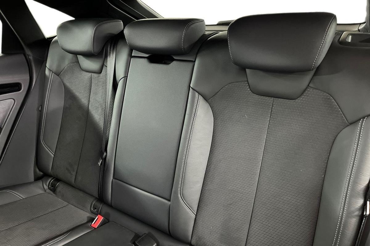 Used Audi Q5 2023 for sale - 77532883: Photo 9