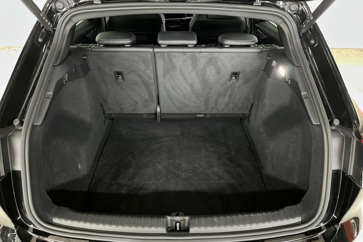 Used Audi Q4 e-tron 2023 for sale - 78145545: Photo 12