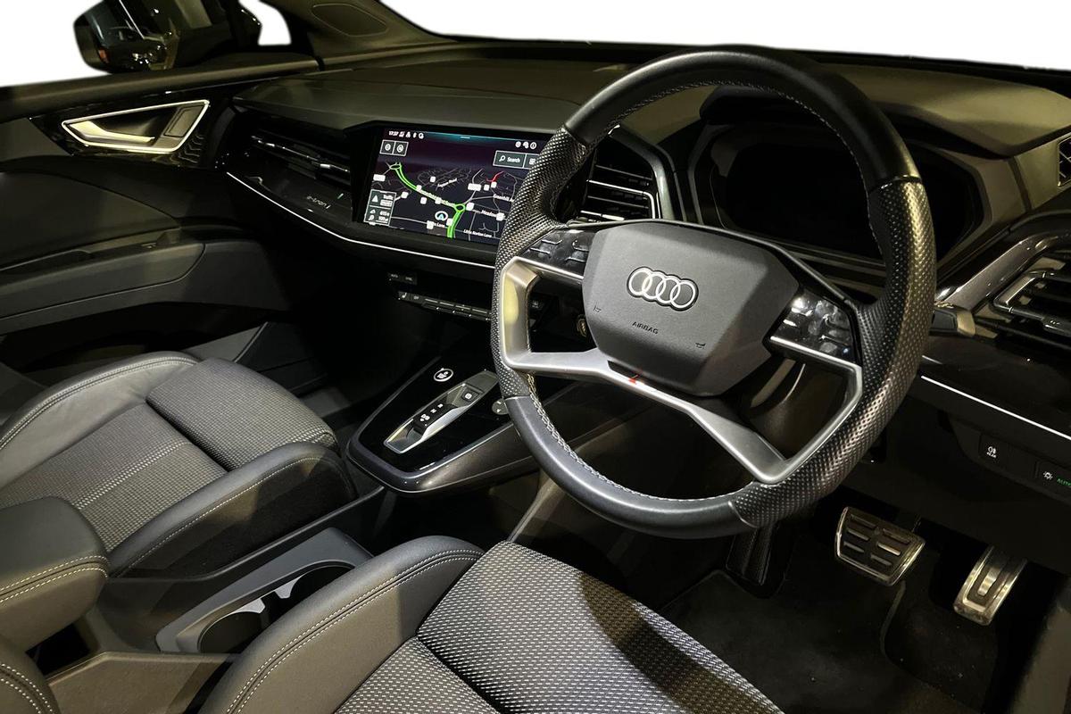 Used Audi Q4 e-tron 2023 for sale - 78145545: Photo 6