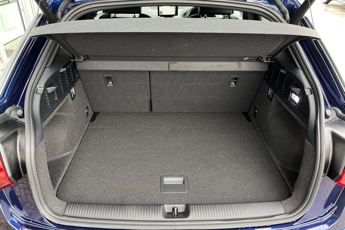 Used Audi Q2 2024 for sale - 76677824: Photo 12