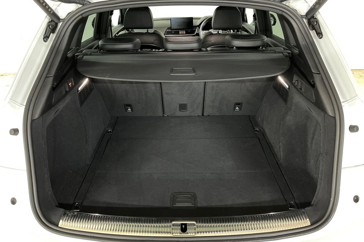 Used Audi Q5 2023 for sale - 77532868: Photo 12