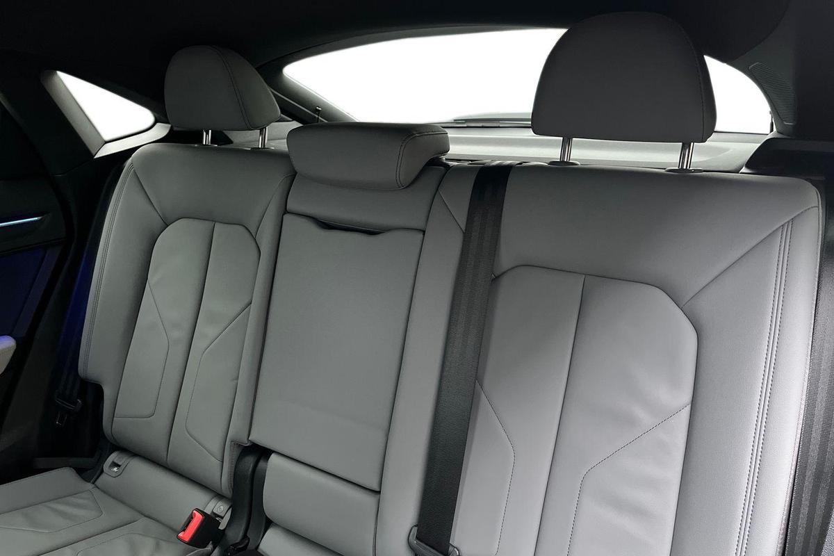 Used Audi Q3 2021 for sale - 77332645: Photo 9