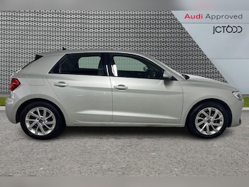 Used Audi A1 2023 for sale - 77797983: Photo