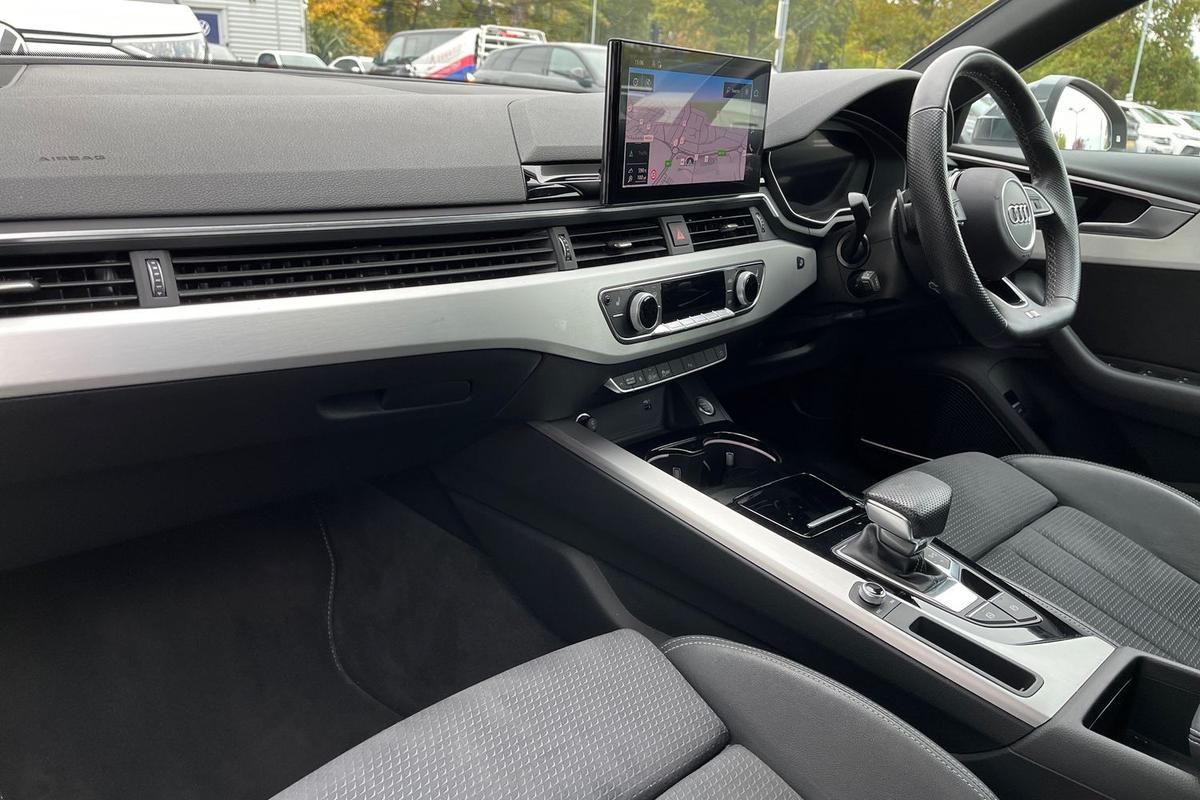 Used Audi A4 2022 for sale - 76675474: Photo 2