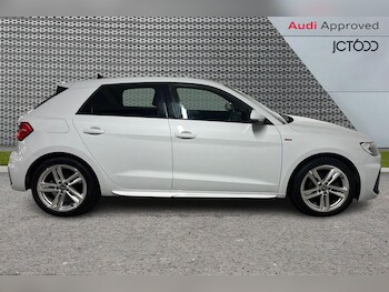 Used Audi A1 2019 for sale - 77533374: Photo