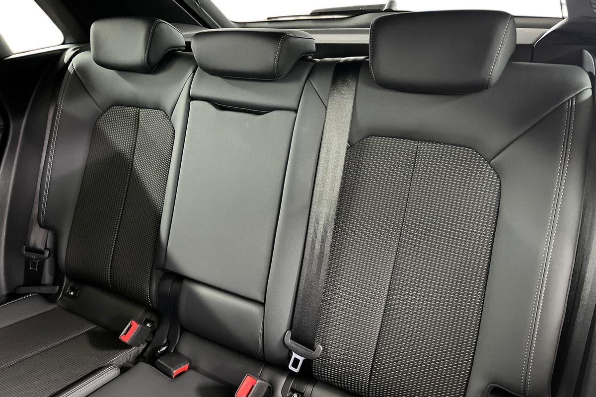 Used Audi Q3 2024 for sale - 77701234: Photo 9