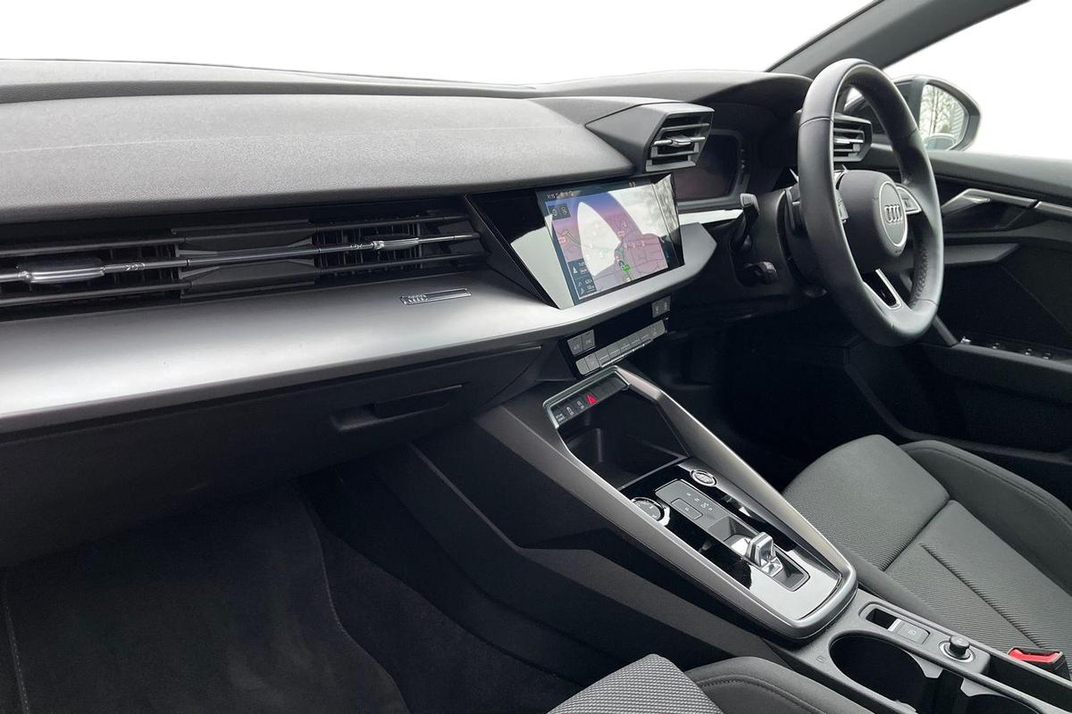 Used Audi A3 2023 for sale - 77332647: Photo 2