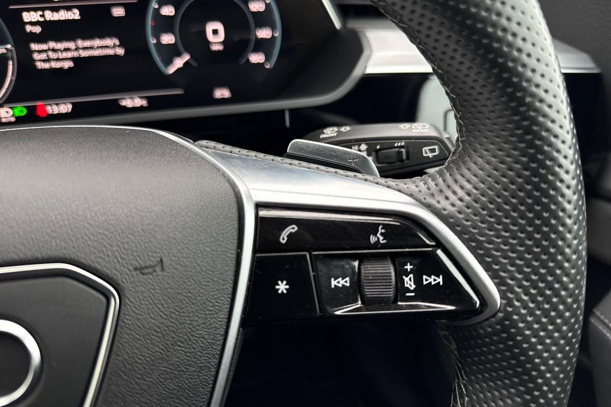 Used Audi e-tron 2022 for sale - 77873559: Photo 17