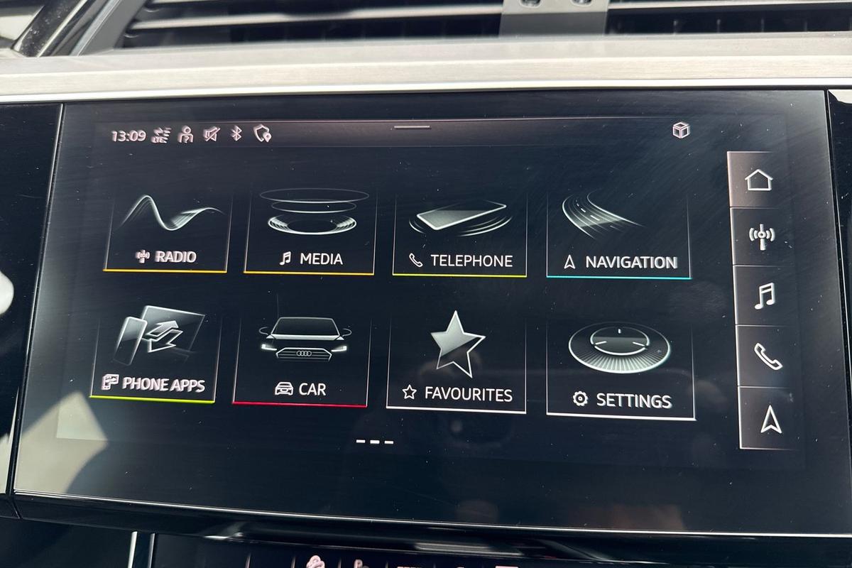 Used Audi e-tron 2022 for sale - 77873559: Photo 23