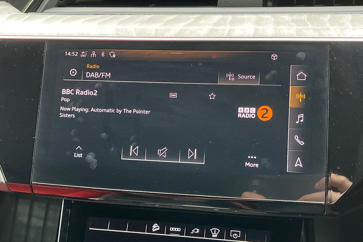 Used Audi e-tron 2022 for sale - 76709932: Photo 13