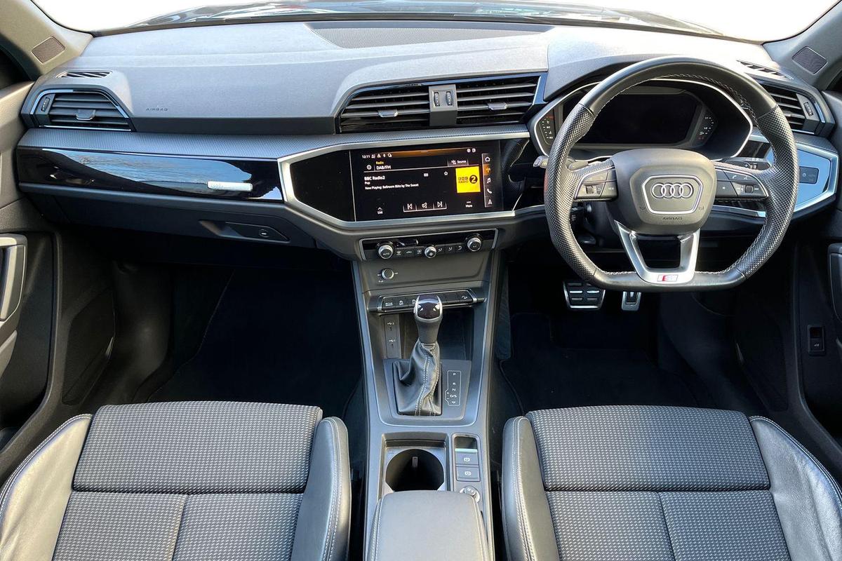 Used Audi Q3 2023 for sale - 77532958: Photo 10