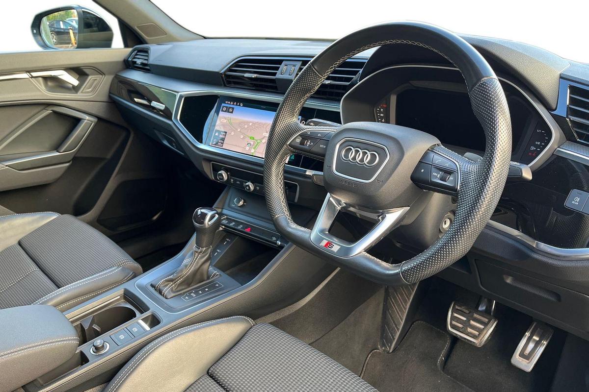 Used Audi Q3 2023 for sale - 77532958: Photo 6