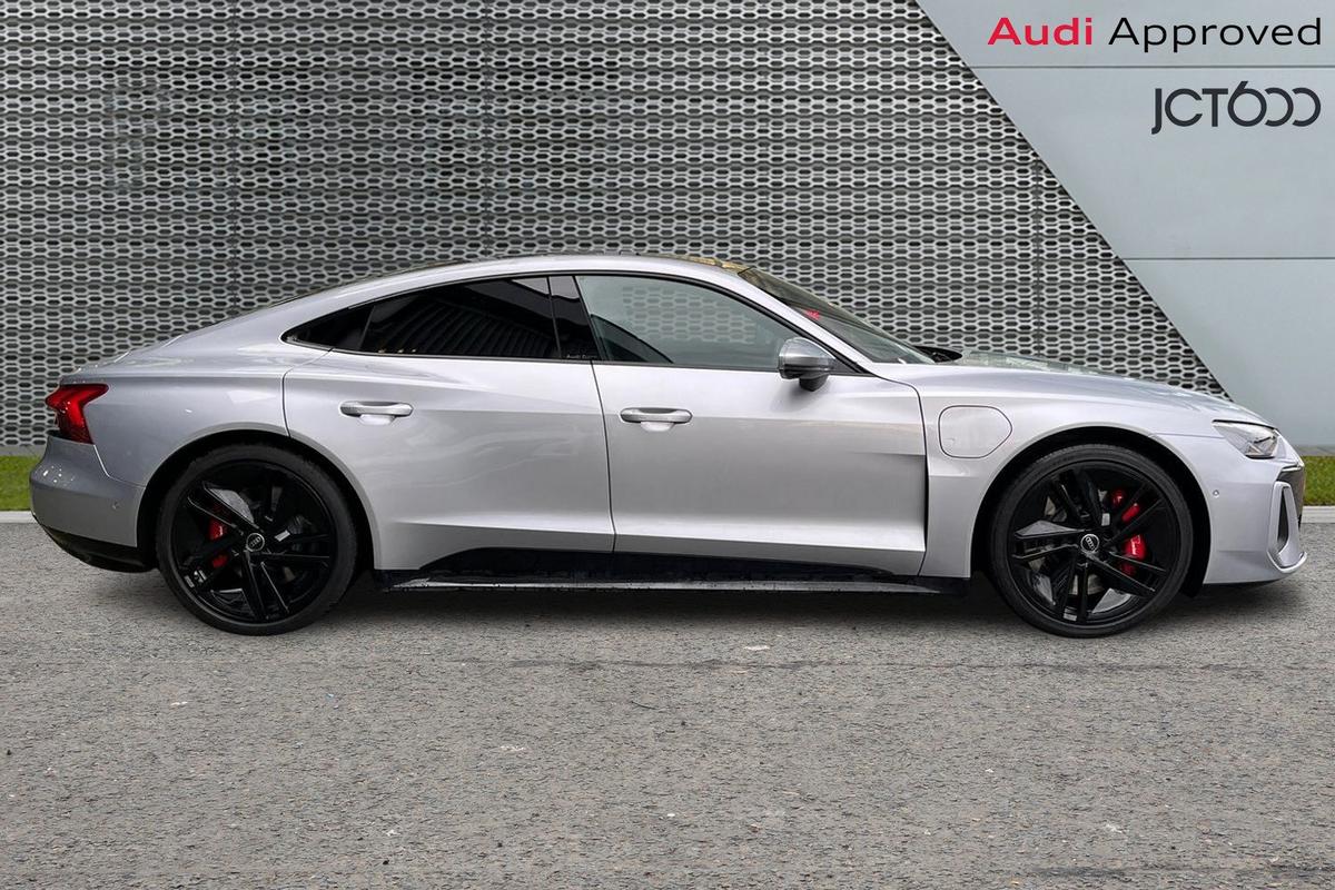 Used Audi e-tron GT 2024 for sale - 76984593: Photo 4