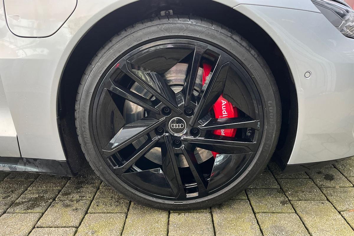 Used Audi e-tron GT 2024 for sale - 76984593: Photo 5