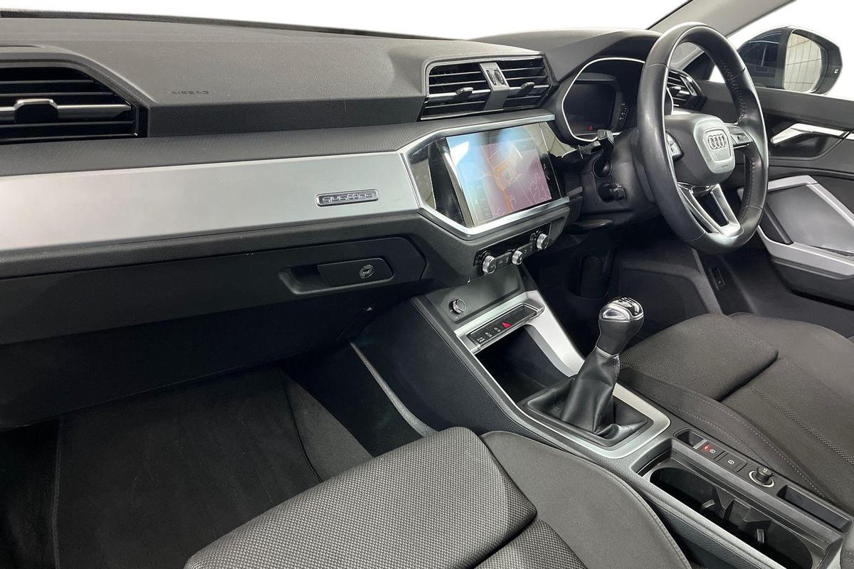 Used Audi Q3 2019 for sale - 77878148: Photo 2