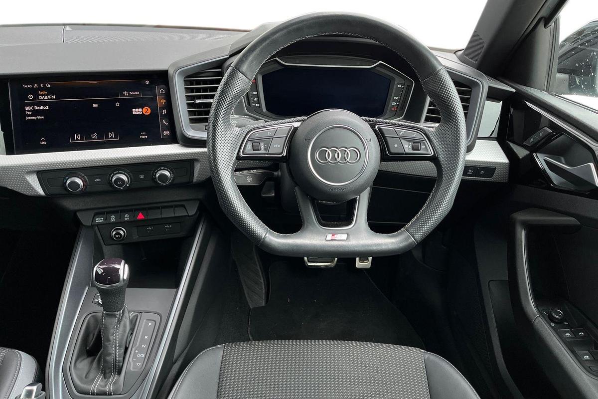 Used Audi A1 2023 for sale - 77354316: Photo 11