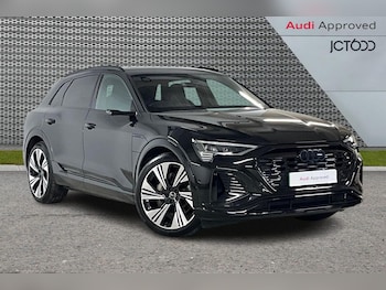 Used Audi Q8 2024 for sale - 78275184: Photo
